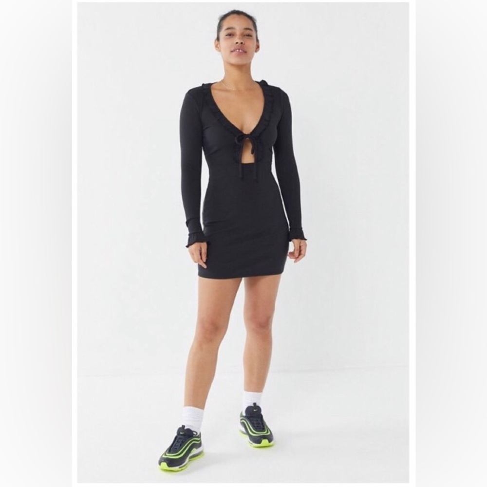Urban Outfitters Gemma Ruffle Ribbed Mini Dress Black | X-Small